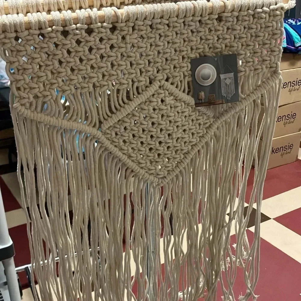 Macrame Beige Wall Hanging Hand Woven NWT